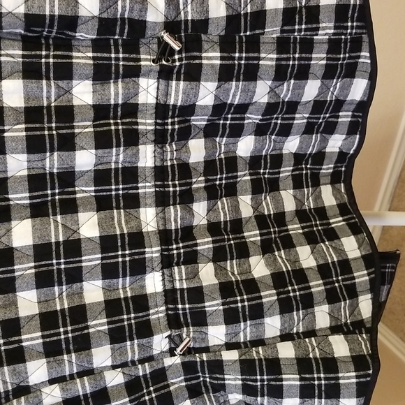 Croft& Barrow quilted vest - Picture 7 of 8